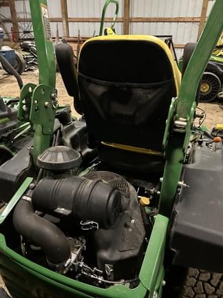 Image of John Deere Z930M equipment image 4