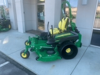 Main image John Deere Z930M