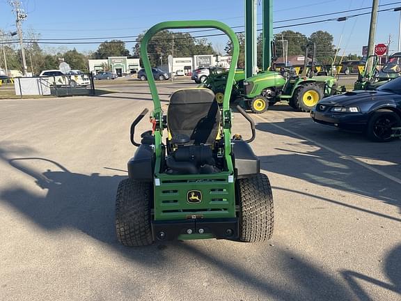 Image of John Deere Z930M equipment image 3