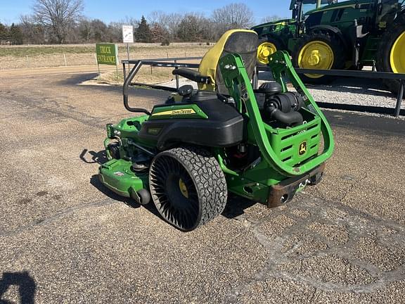 Image of John Deere Z930M equipment image 4