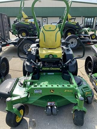 Image of John Deere Z930M equipment image 1