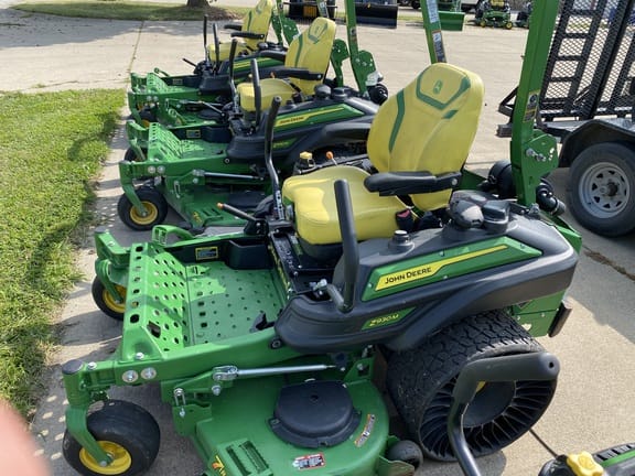 2022 John Deere Z930M Equipment Image0