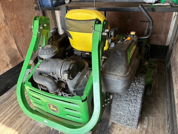 Image of John Deere Z930M equipment image 1
