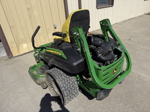 Image of John Deere Z930M equipment image 2