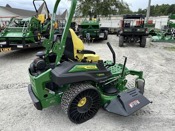 Image of John Deere Z930M equipment image 3