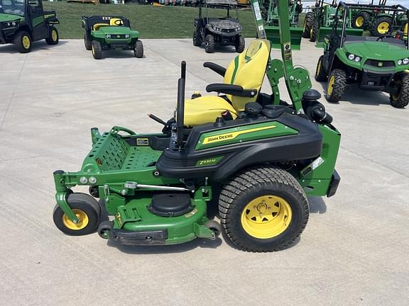 Image of John Deere Z930M equipment image 3