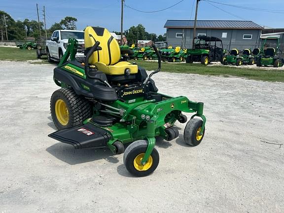 Image of John Deere Z930M equipment image 1