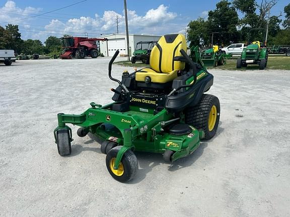 Image of John Deere Z930M Image 1