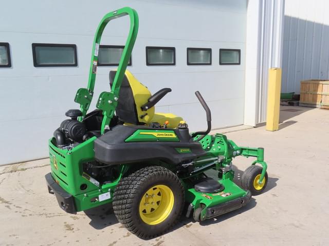 Image of John Deere Z930M equipment image 3
