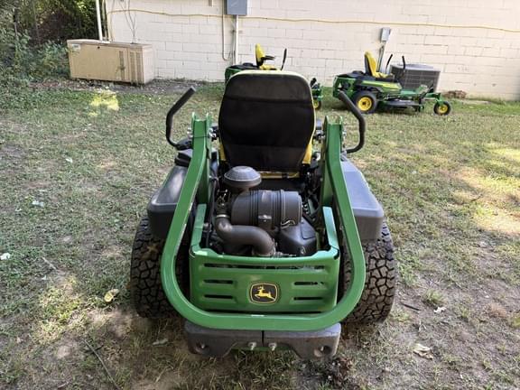 Image of John Deere Z930M equipment image 4