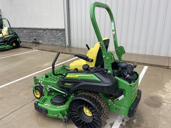 Image of John Deere Z930M equipment image 4