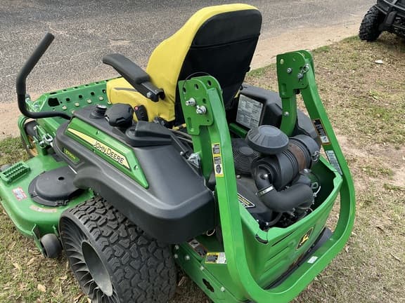 Image of John Deere Z930M equipment image 3