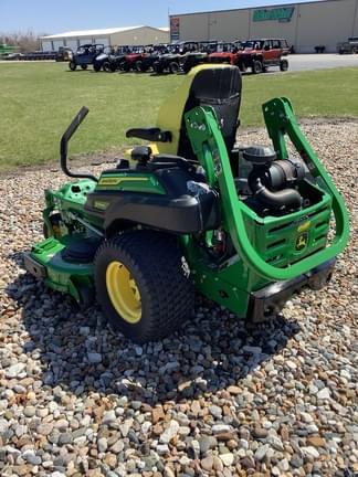Image of John Deere Z930M equipment image 3