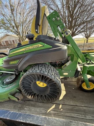 Image of John Deere Z930M equipment image 2