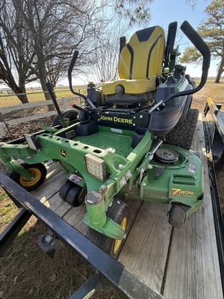 Image of John Deere Z930M equipment image 1