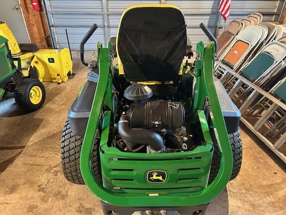Image of John Deere Z930M equipment image 3