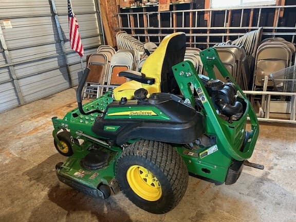 Image of John Deere Z930M equipment image 2
