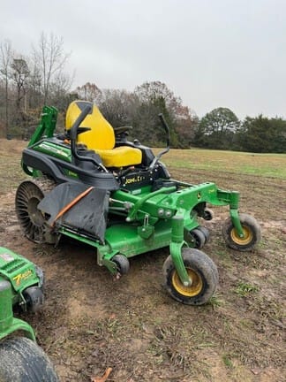 2022 John Deere Z930M Equipment Image0