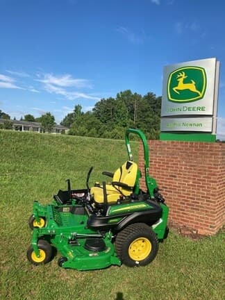 Image of John Deere Z930M equipment image 1