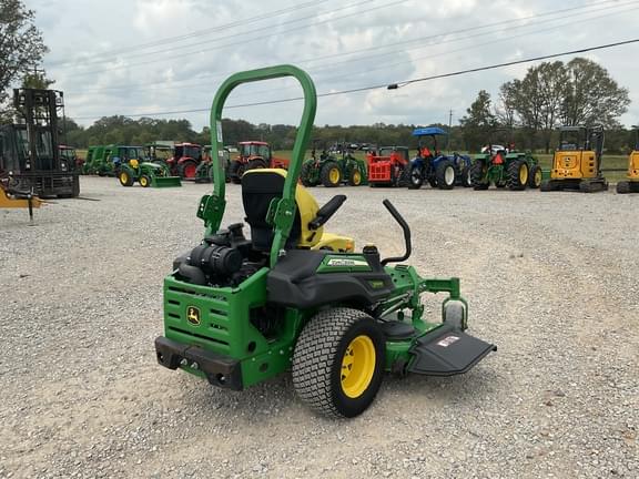 Image of John Deere Z930M equipment image 3