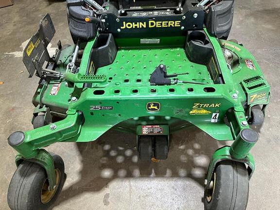 Image of John Deere Z930M equipment image 3