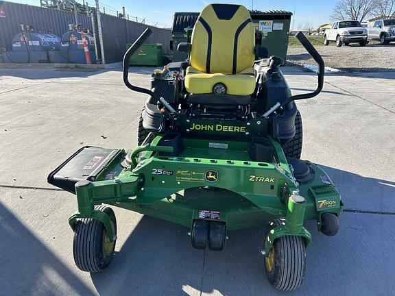 Image of John Deere Z930M equipment image 2