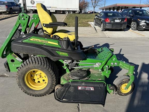 Image of John Deere Z930M equipment image 4