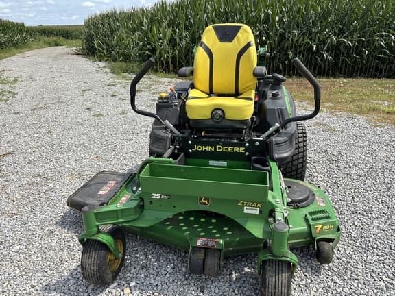 Image of John Deere Z930M equipment image 4