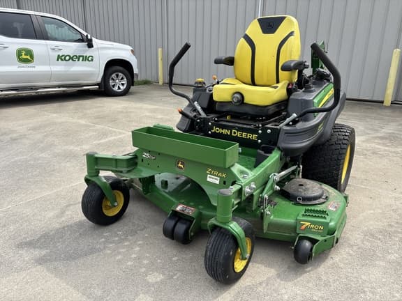 Image of John Deere Z930M equipment image 1