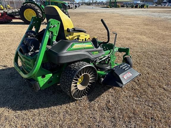 Image of John Deere Z930M equipment image 3