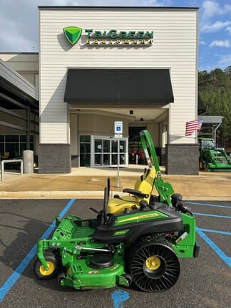 Main image John Deere Z930M