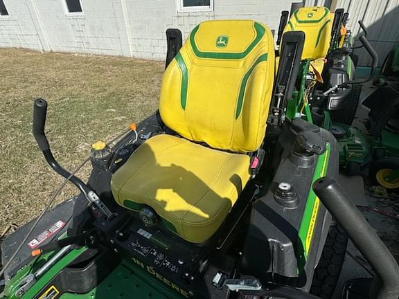 Image of John Deere Z930M equipment image 2