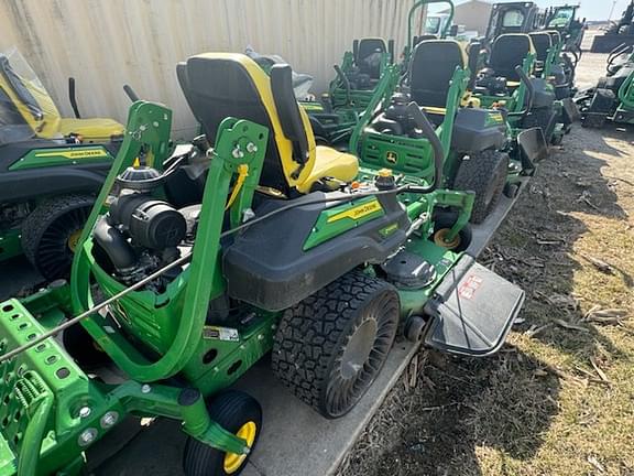 Image of John Deere Z930M equipment image 4