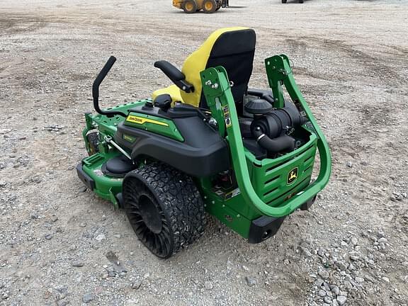 Image of John Deere Z930M equipment image 4