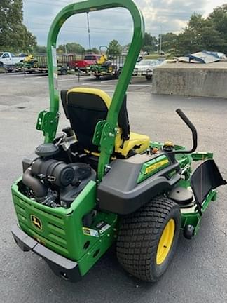 Image of John Deere Z930M equipment image 4