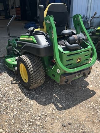 Image of John Deere Z930M equipment image 3