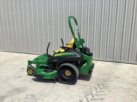 Image of John Deere Z930M equipment image 2