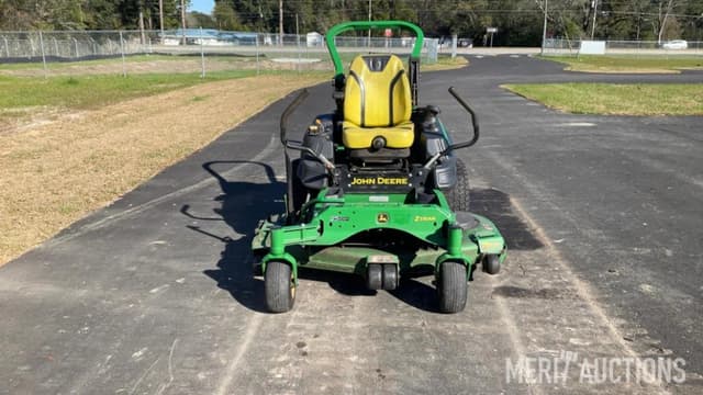 Image of John Deere Z930M equipment image 1