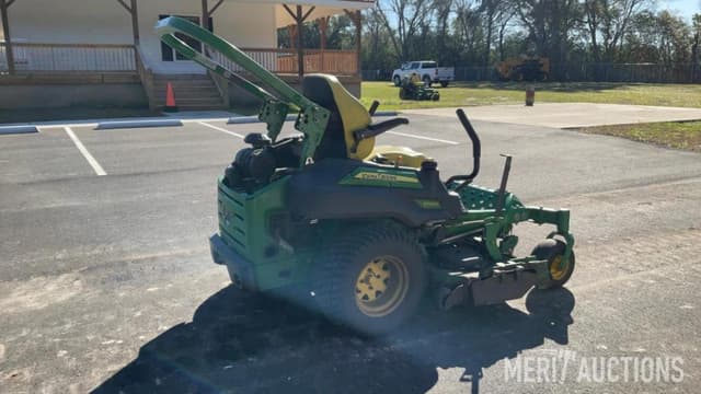 Image of John Deere Z930M equipment image 4