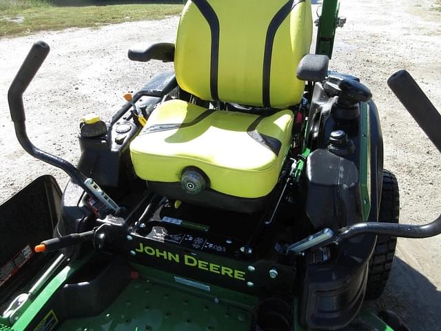 Image of John Deere Z930M equipment image 2