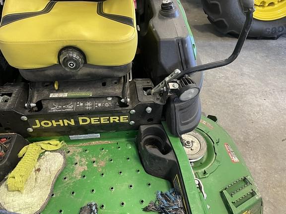 Image of John Deere Z930R equipment image 2