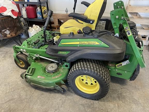 Image of John Deere Z930R Primary image