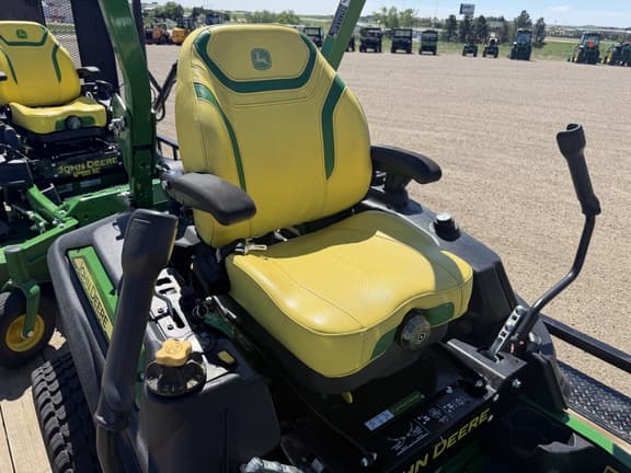 Image of John Deere Z930R equipment image 4