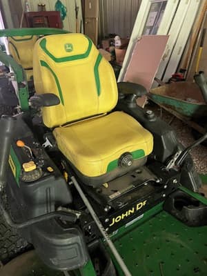 2022 John Deere Z930R Image