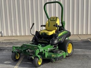 2022 John Deere Z930R Image