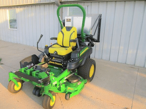 2022 John Deere Z930R Image