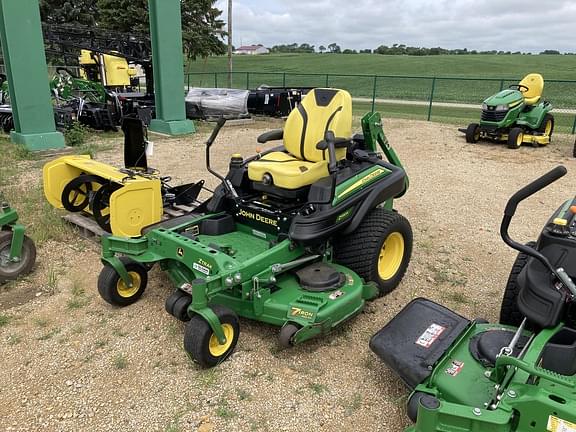 Image of John Deere Z930R equipment image 1