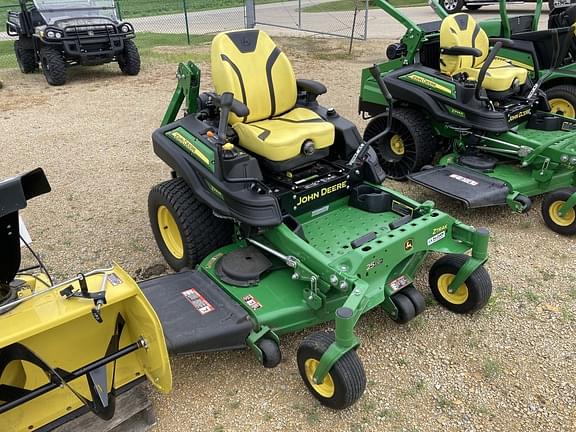 Image of John Deere Z930R equipment image 2