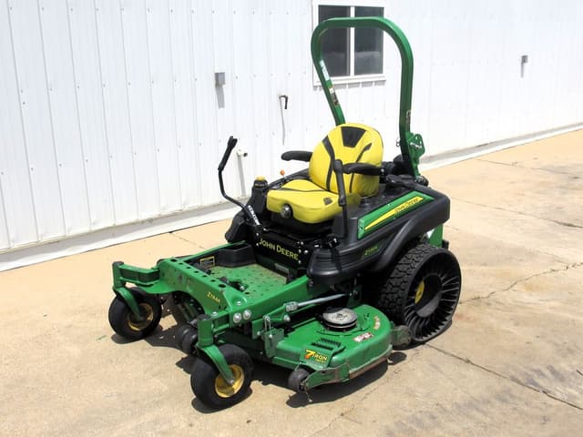 Image of John Deere Z930R equipment image 1