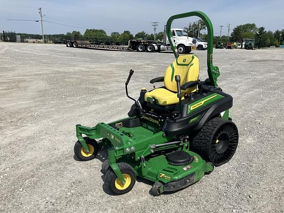 Image of John Deere Z930R equipment image 2